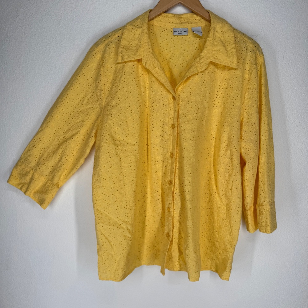Woman Butter Yellow Eyelet 100% Cotton Button Shirt 1X Embroidered Cottagecore